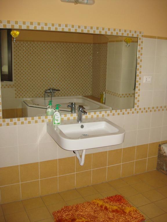 טרקסטאני Villa Nina מראה חיצוני תמונה