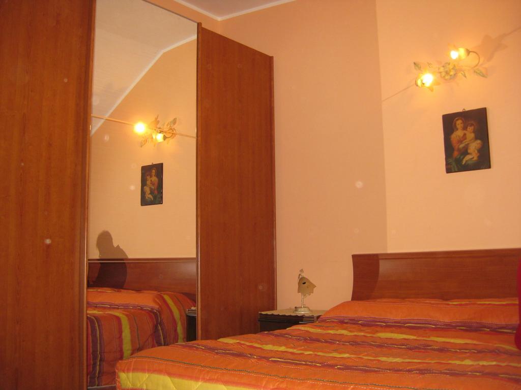 טרקסטאני Villa Nina חדר תמונה